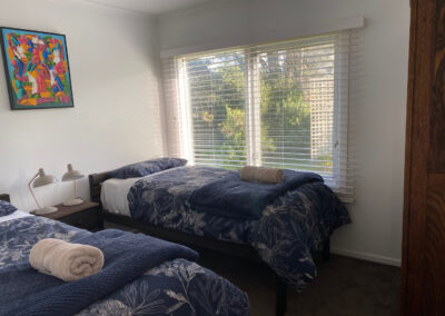 Seacroft Beach House Twin Room